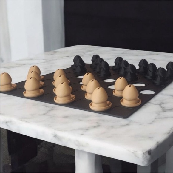 Peckers!! Board Game! NOT CHECKERS 🚫 👍 PECKERS 👍 - Picture 2 of 8